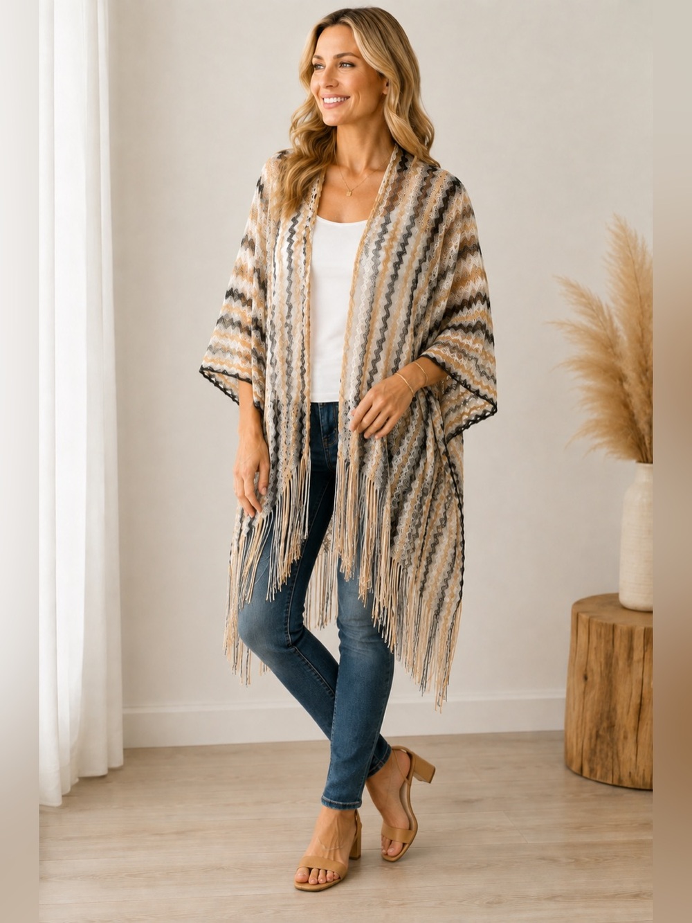 Chic Chevron Patterned Coverup/wrap - Picture 2 of 6